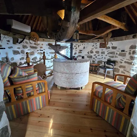 Casa Moinho São Pedro da Cadeira